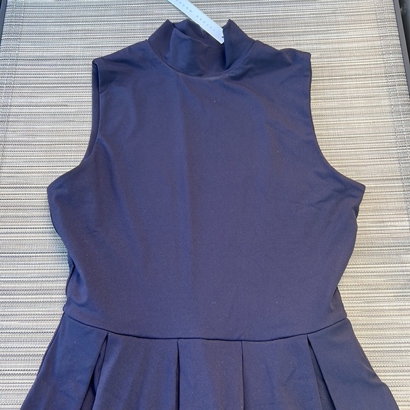 NWT Susana Monaco Mock Neck Dress Size Medium - Picture 7 of 13